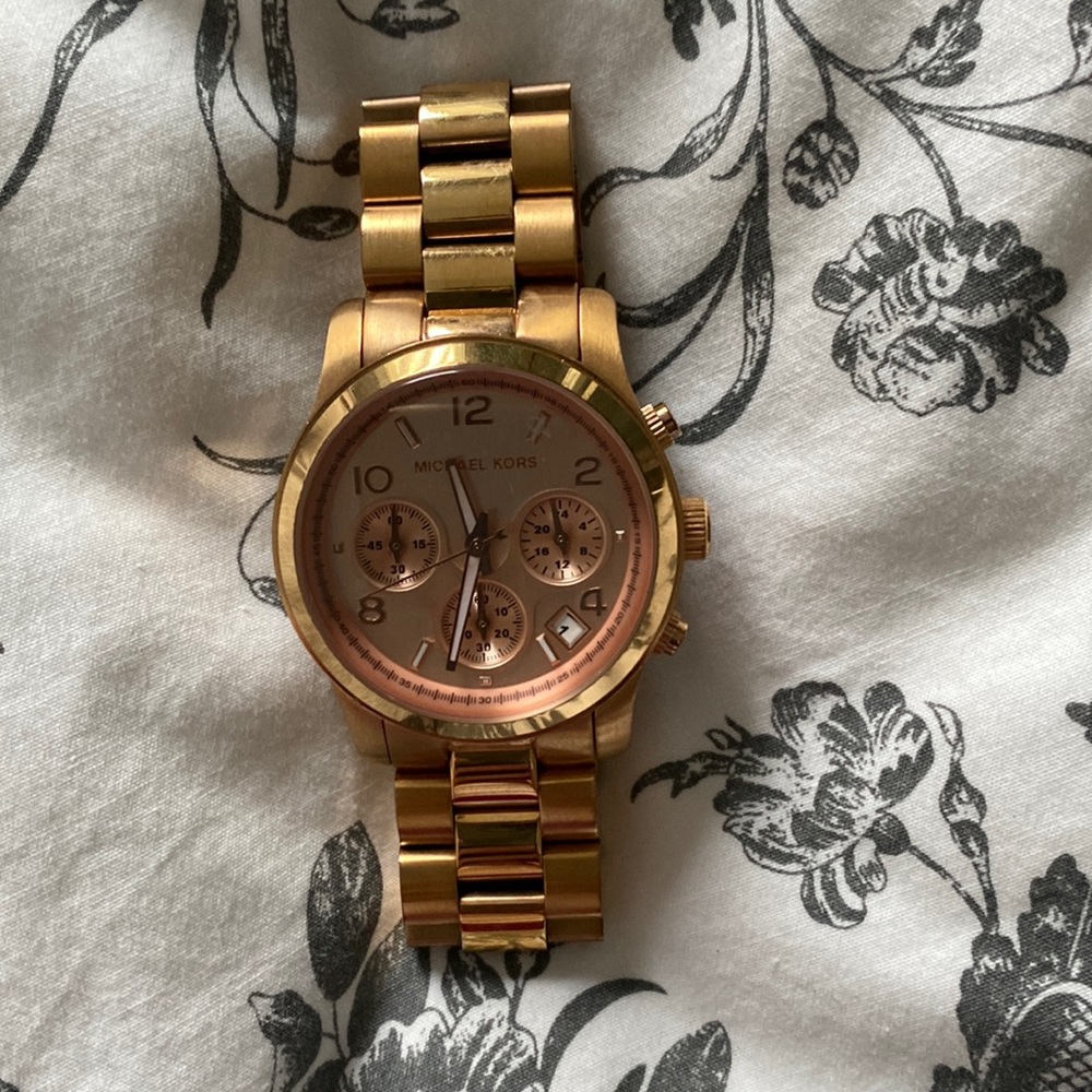 Michael Kors Runway Rose Gold Tone Watch